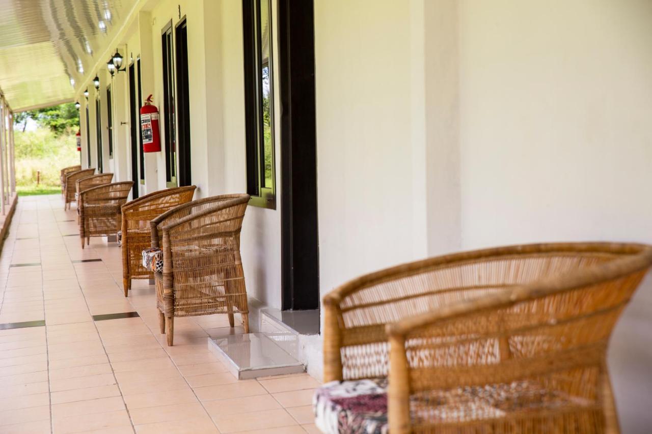 Zambezi Junction Lodge Livingstone Exterior photo